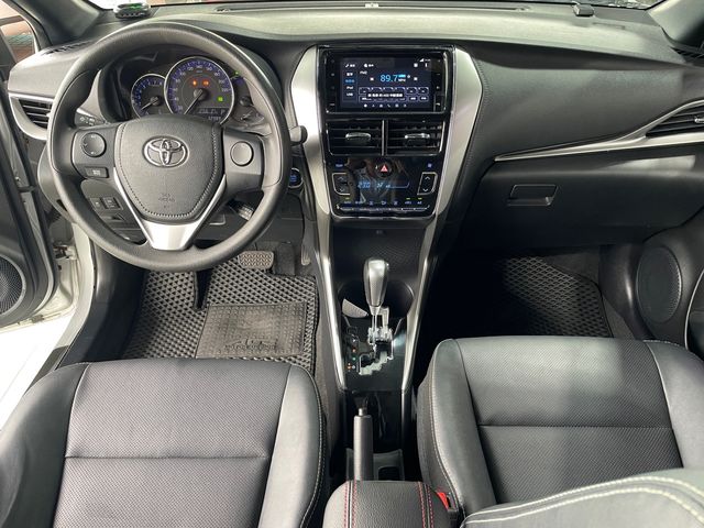 YARIS 1.5  第7張相片