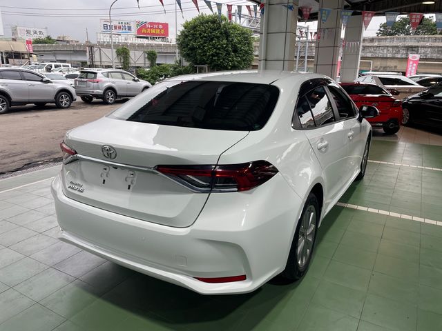 ALTIS 1.8  第5張相片