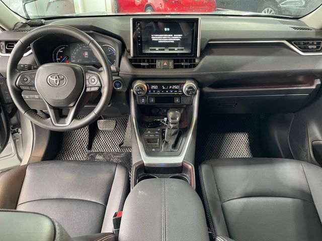 RAV4 2.5 HV  第7張相片