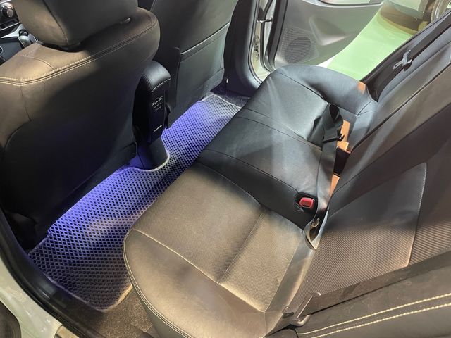 YARIS 1.5  第9張相片