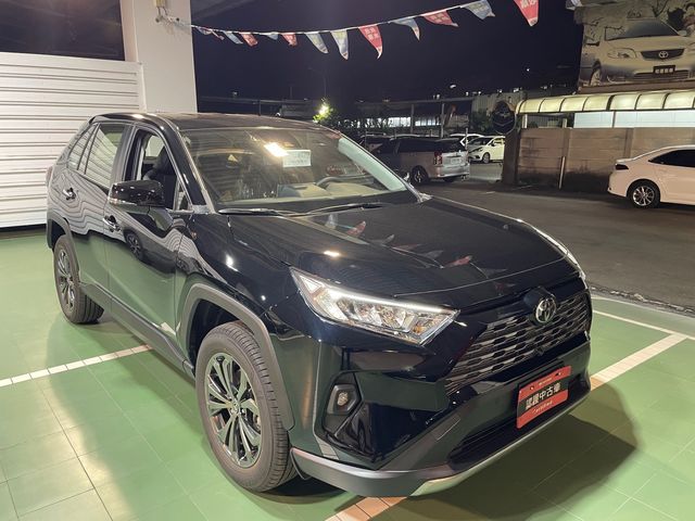 RAV4 2.0  第3張相片