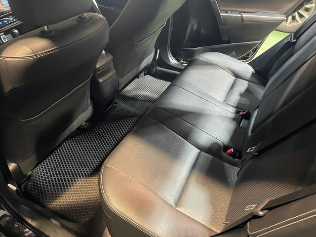 ALTIS 1.8  第9張相片