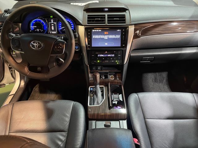 CAMRY 2.5 HV  第7張相片