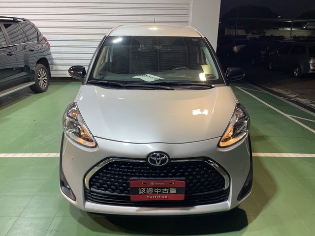 SIENTA 1.8  第2張相片
