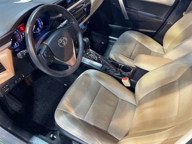 ALTIS 1.8  第8張相片
