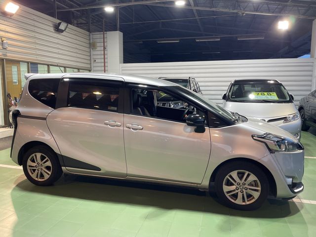 SIENTA 1.8  第4張相片