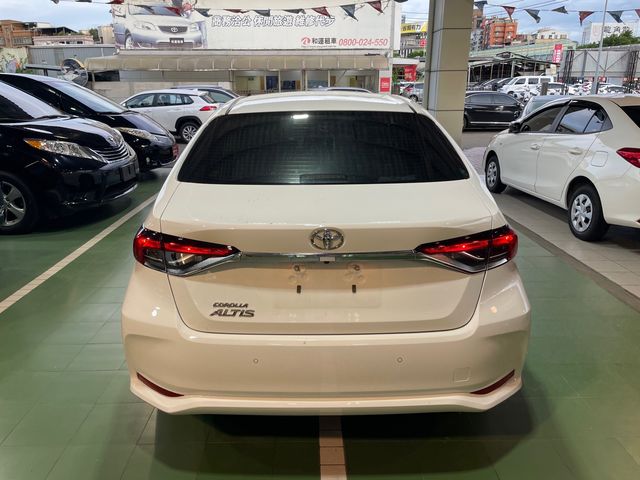 ALTIS 1.8  第6張相片