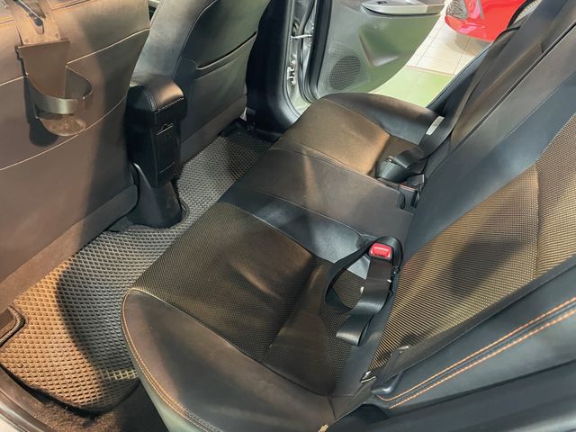 YARIS 1.5  第9張相片