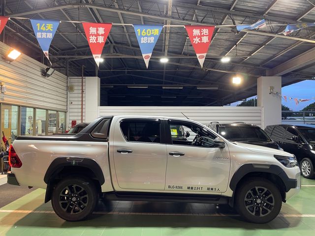 HILUX  第4張相片