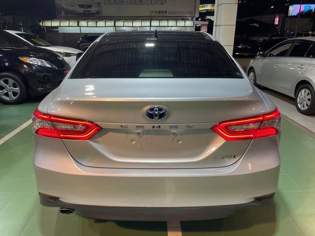 CAMRY 2.5 HV  第6張相片