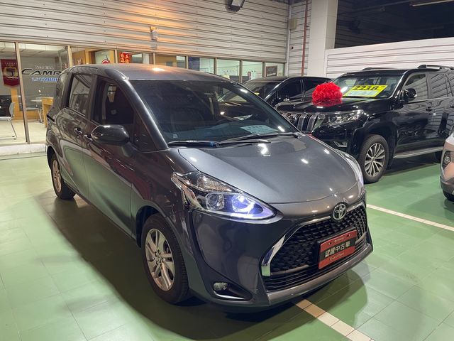 SIENTA 1.8  第3張相片