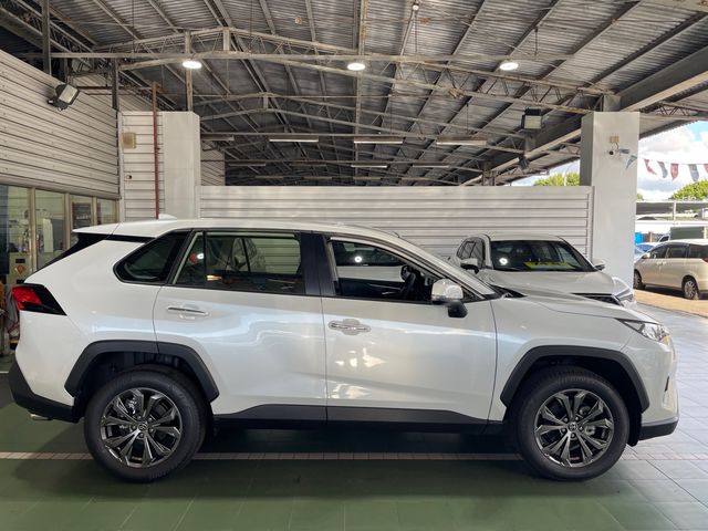 RAV4 2.0  第4張相片