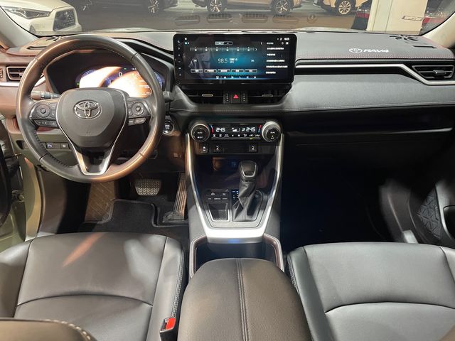 RAV4 2.0  第7張相片