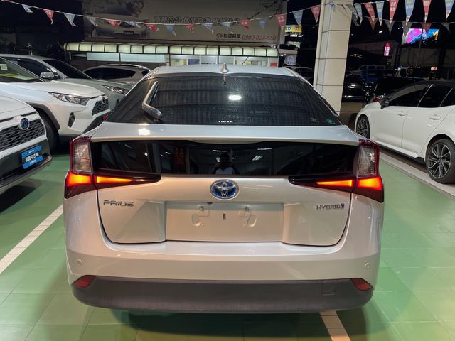 PRIUS 1.8  第6張相片