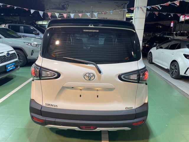 SIENTA 1.8  第6張相片
