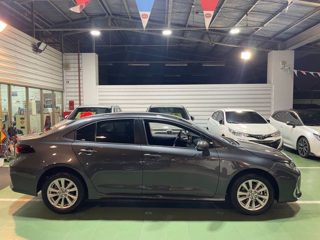 ALTIS 1.8  第4張相片