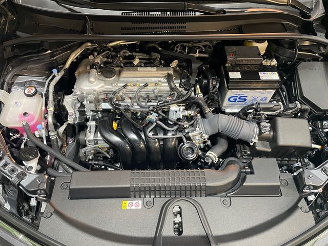 ALTIS 1.8  第10張相片