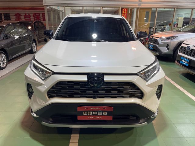 RAV4 2.0  第2張相片