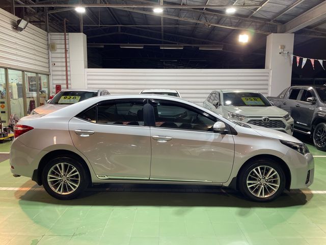 ALTIS 1.8  第4張相片