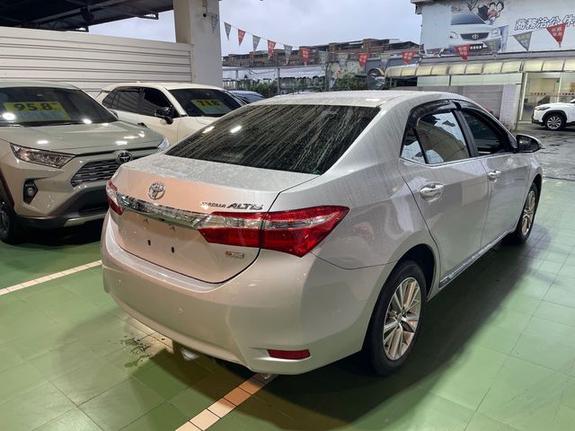 ALTIS 1.8  第5張相片