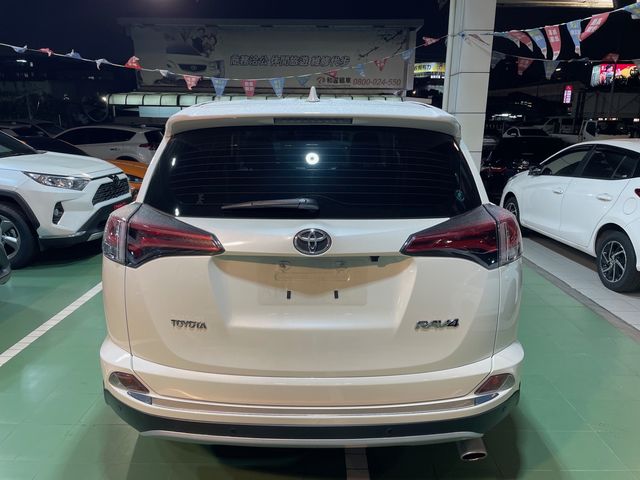 RAV4 2.0  第6張相片