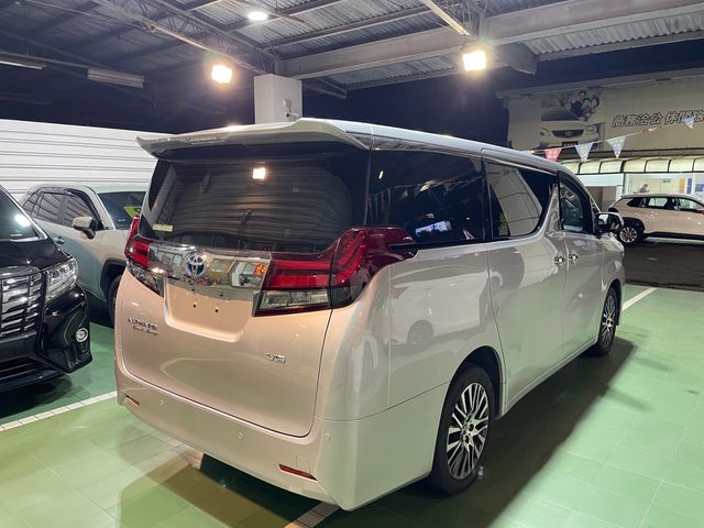 ALPHARD 3.5  第5張相片