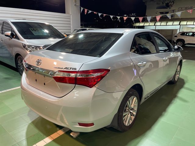 ALTIS 1.8  第5張相片