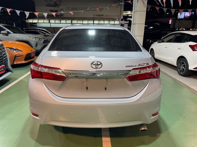 ALTIS 1.8  第6張相片