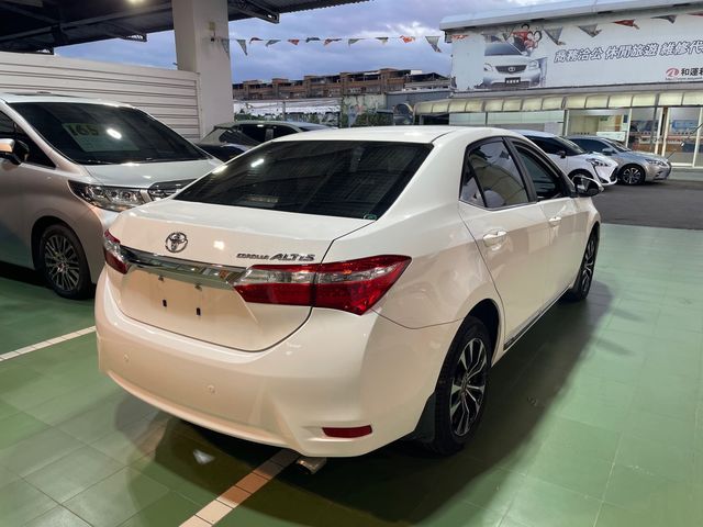 ALTIS 1.8  第5張相片