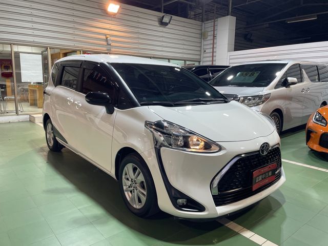 SIENTA 1.8  第3張相片