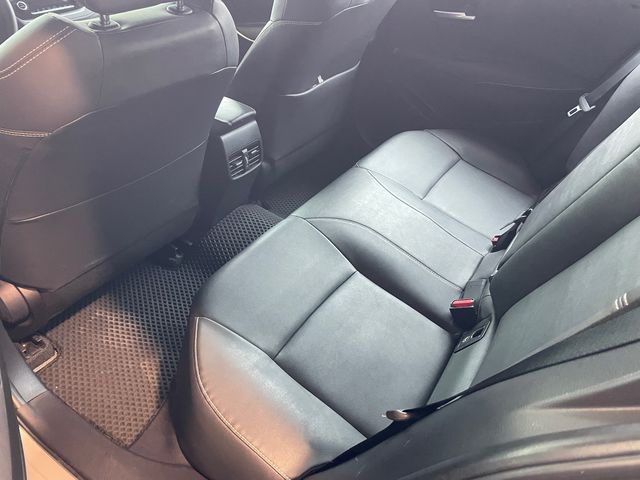 ALTIS 1.8  第9張相片