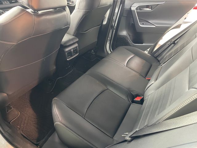 RAV4 2.0  第9張相片