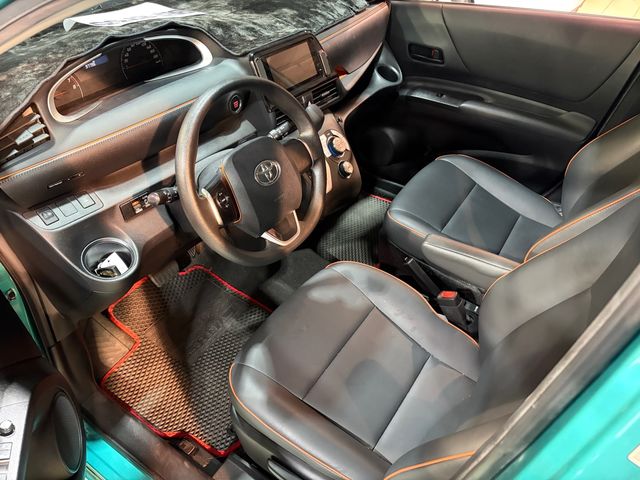 SIENTA 1.8  第8張相片