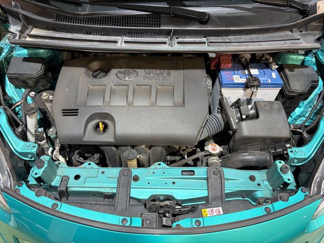 SIENTA 1.8  第10張相片