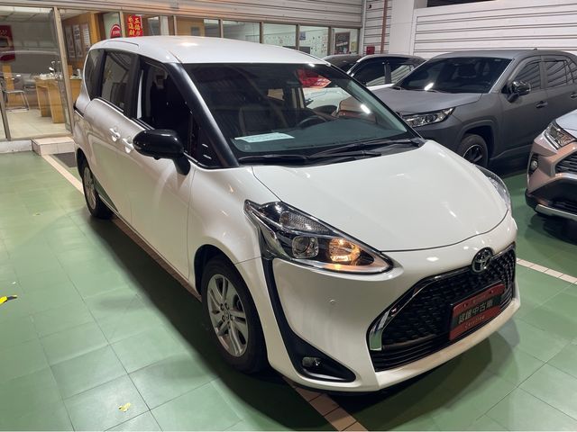 SIENTA 1.8  第3張相片