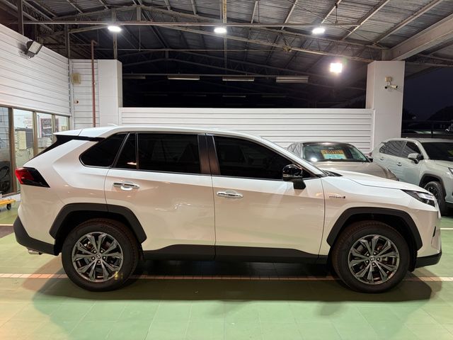 RAV4 2.5 HV  第4張相片