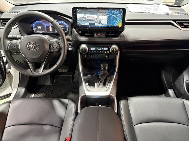 RAV4 2.0  第7張相片