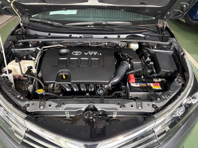 ALTIS 1.8  第10張相片