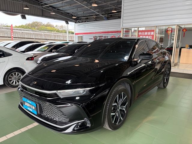 CROWN 2.5  第1張相片