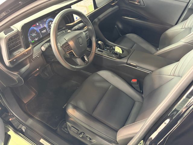 CROWN 2.5  第8張相片