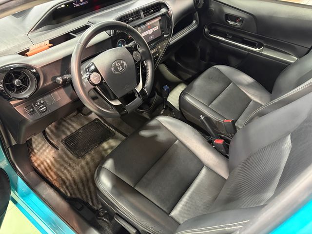 PRIUS C 1.5  第8張相片