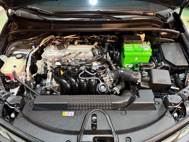 ALTIS 1.8  第10張相片