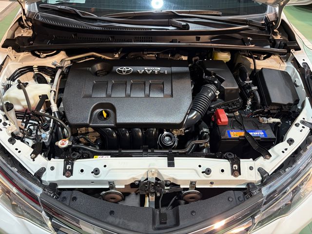 ALTIS 1.8  第10張相片