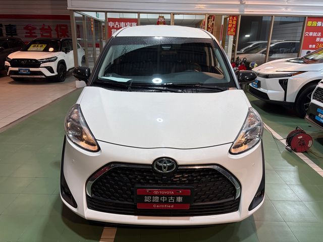 SIENTA 1.8  第2張相片