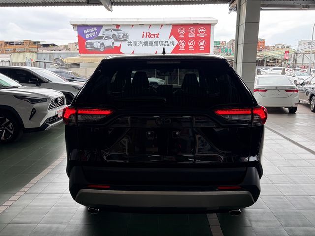 RAV4 2.0  第6張相片