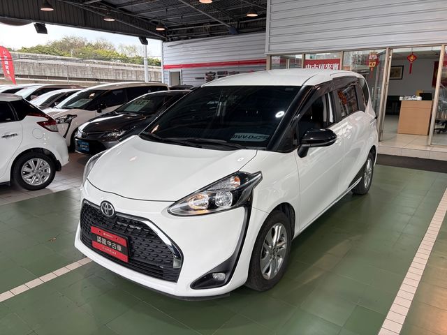 SIENTA 1.8  第1張相片