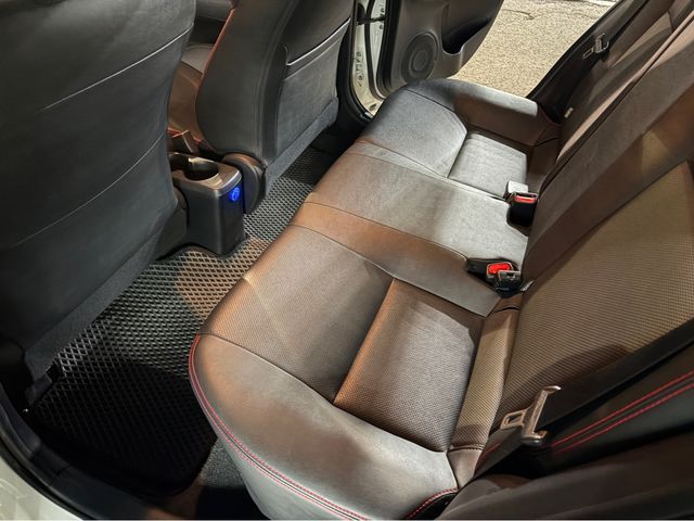 YARIS 1.5  第9張相片