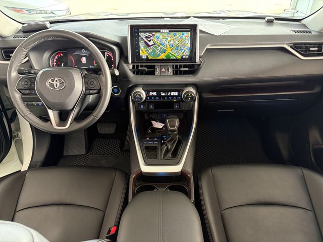 RAV4 2.0  第7張相片