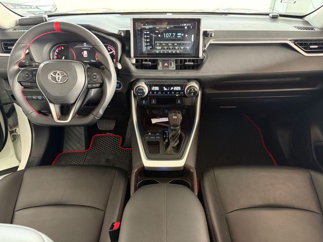 RAV4 2.0  第7張相片