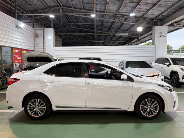 ALTIS 1.8  第4張相片